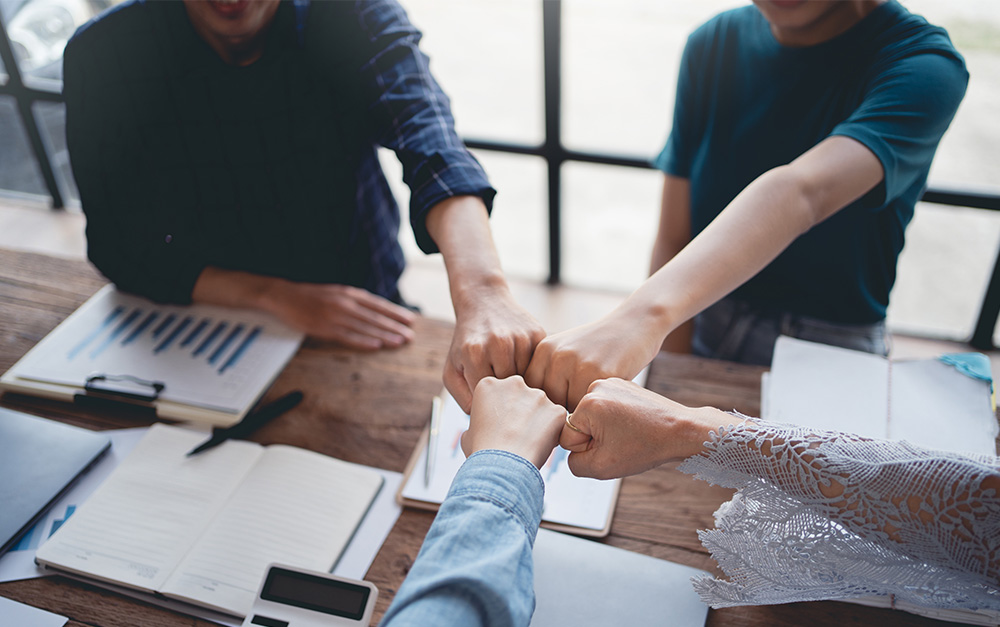 10 Tips to Thinking Outside the Box When Pursuing RFPs